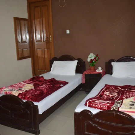 Hotel Kashmir International