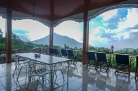 Urbanview Hotel Mountain Palace Kopeng by RedDoorz