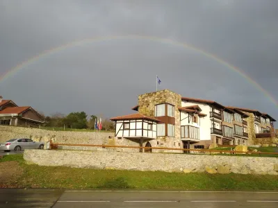 Apartamentos Estela de Altamira Hotel di Queveda