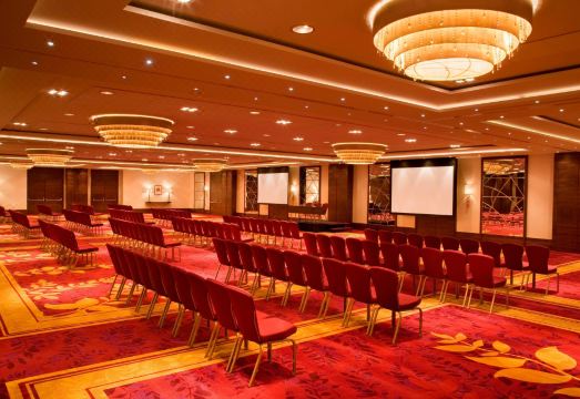 호텔 수영장 시설