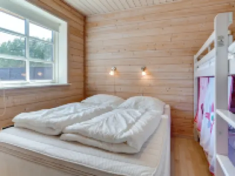 "Brigitta" - 1.5km from the Sea