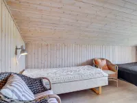 "Hermund" - 110m from the Sea