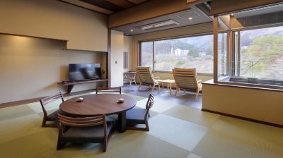 和洋折衷スタイルルーム 温泉付き室内 静寂とまごころの宿　七重八重の写真