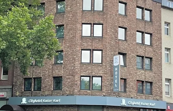 凱撒卡爾城市酒店亞琛