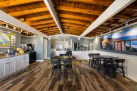 Comfort Inn Near Hearst Castle - Cambria
