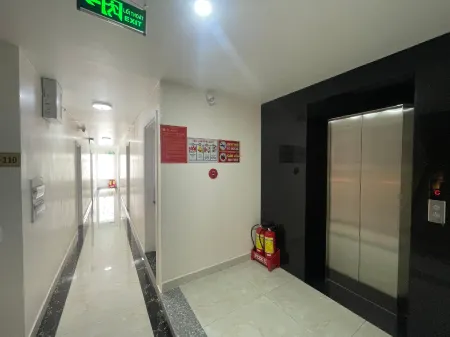 Thinh Gia Hotel Отели в г. Thi xa Ben Cat