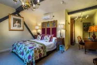 The White Hart Royal, Moreton-in-Marsh, Cotswolds فنادق في Moreton-in-Marsh