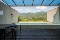 Sancheong Family Poolvilla - 游泳池