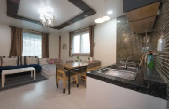 加平逃出日常民宿-水上滑梯