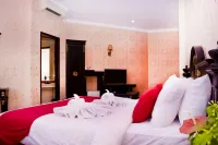 Quds Royal Hotel Surabaya Hotels in Semampir