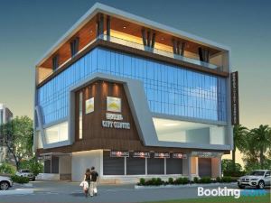 Hotel City Centre Latur