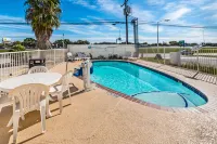 Motel 6 San Marcos, TX - North Hotels in Martindale