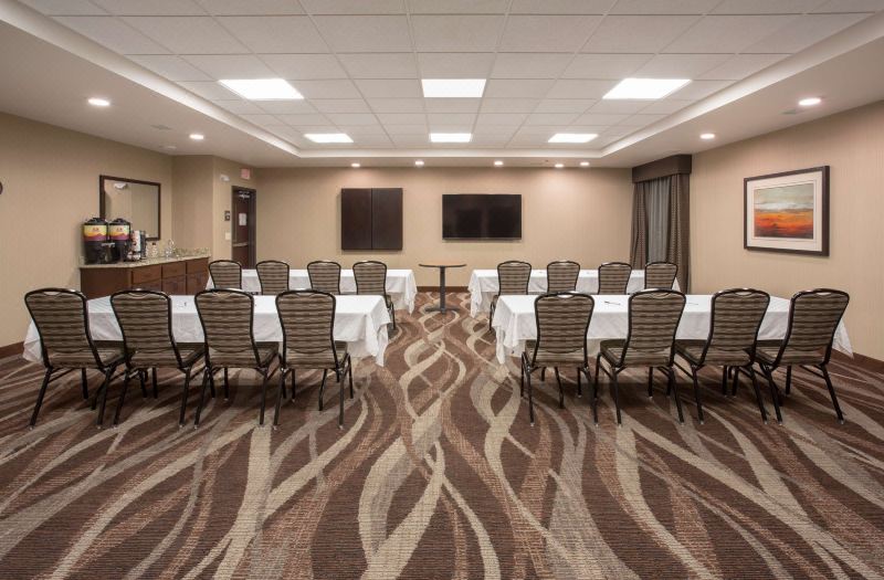 Best Western Plus Lincoln Inn Suites photo 4