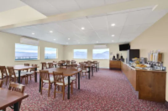 Days Inn by Wyndham Kamloops BC