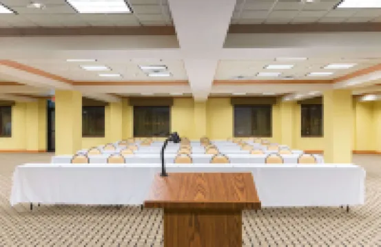 Wingate by Wyndham Dayton - Fairborn