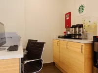 Best Western Plus Glendale Hotel berhampiran Kolej Occidental