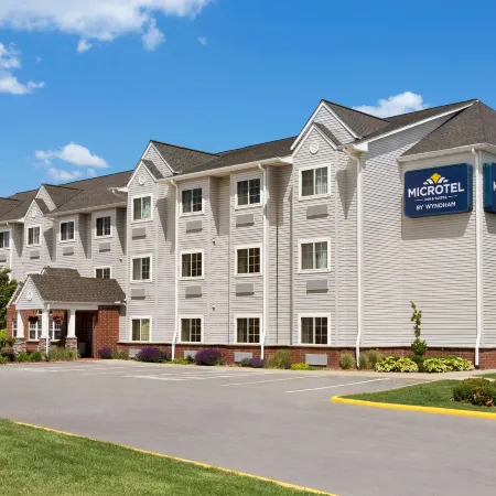 Microtel Inn & Suites by Wyndham Inver Grove Heights/Minne