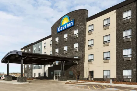 Days Inn by Wyndham Calgary North Balzac Отели в г. Роки Вью Каунти