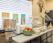 Quality Inn Broken Arrow - Tulsa Отели в г. Брокен-Эрроу