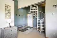 Newly Remodeled Mtn-View Condo in Silverthorne
