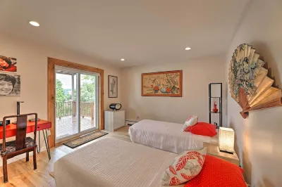 Yonkers Apt w/ Balcony: Walk to Train Station! Hotel in zona YOHO Artists