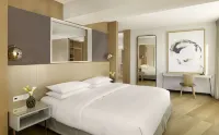 Hyatt Regency Paris Etoile