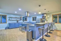 Honeoye Lake House w/ Community Amenities! - Maalaistalo