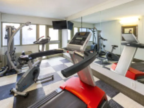 Comfort Inn & Suites โรงแรมในเอ็ดมอนตัน