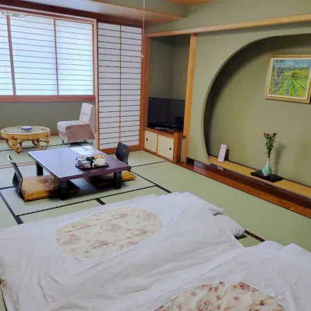 Rakusuien