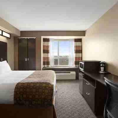 Microtel Inn & Suites by Wyndham Lloydminster Rooms