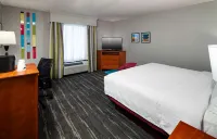 Hampton Inn & Suites Mobile I-65 @ Airport Blvd. - Pet friendly