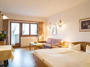 Lisi Family Hotel