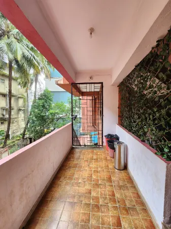 All Seasons Guest House I Rooms & Dorms