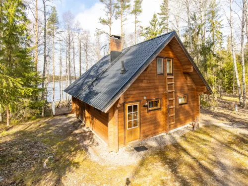 Paapuuri Hotels in Asikkala