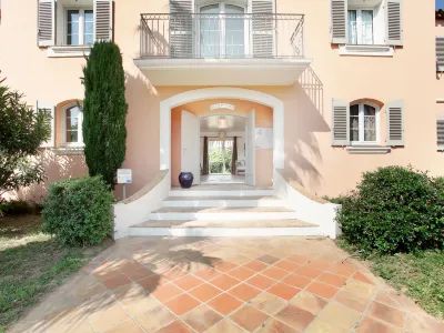 Résidence Odalys Référence la Palmeraie Hotels near Castle de Grimaud