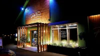 Pebble Beach Hotels in Highcliffe