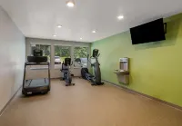 WoodSpring Suites Roanoke