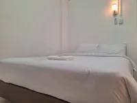 Adam Guesthouse Mitra RedDoorz Hotels in Central Bogor