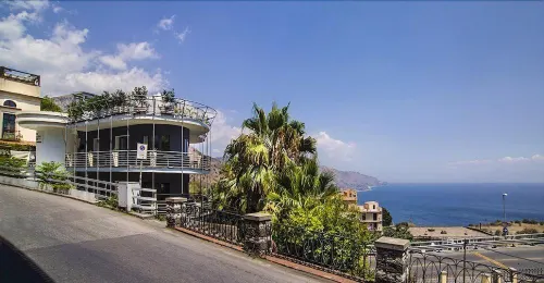 Taormina Palace Hotel