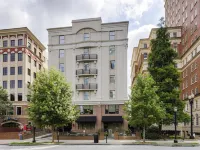 Residence Inn Atlanta Midtown/Peachtree at 17th Hotels near High Museum of Art