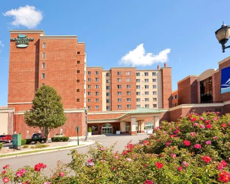 Homewood Suites by HIlton Edgewater - New York City Area Hotels in Edgewater