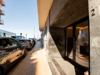 Amuzee with Parking & Lateral Sea View