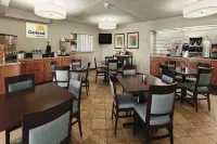 Days Inn by Wyndham Helena - breakfast