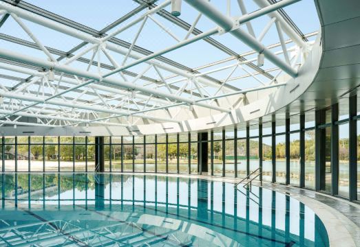 4. 더 유럭스 세산..