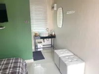 Apartment 1 bedroom, 1 private bathroom, size 12 sq m. – Lom Kao Hotels near Phu Tab Berk