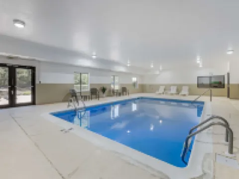 Comfort Suites West Indianapolis - Brownsburg Hotels in Brownsburg