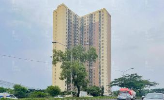 OYO 93828 Apartemen Tamansari Panoramic by Narel Room