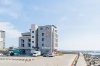 Hotel 52