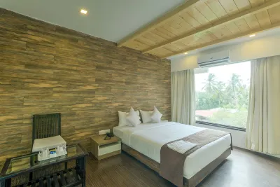 Hotel Crown Inn