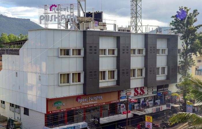 Hotel Pushpak